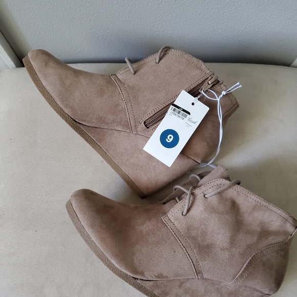 Universal thread Ankle boots - Picture 2 of 5